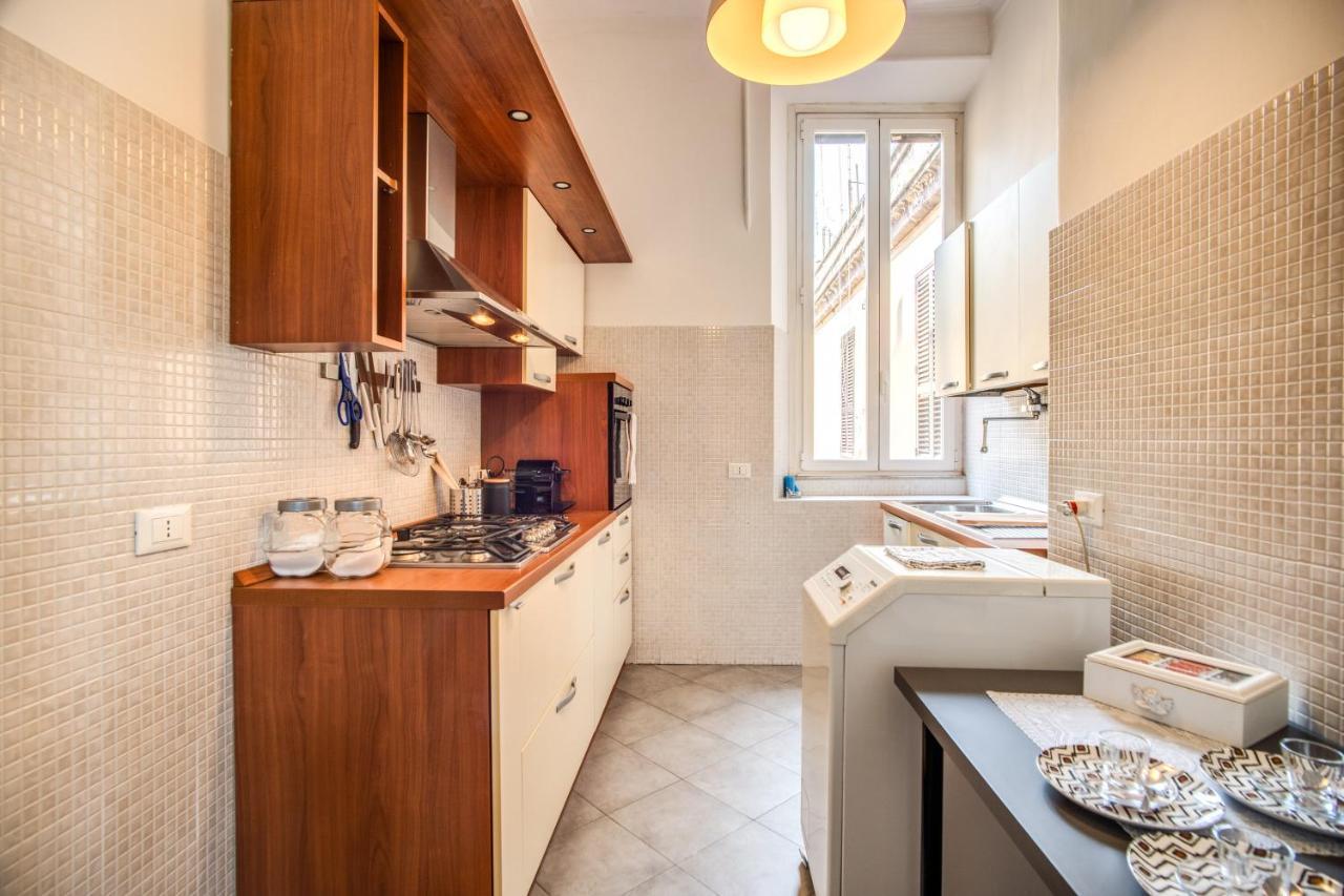 Residenza Regina Appartement Rome Buitenkant foto