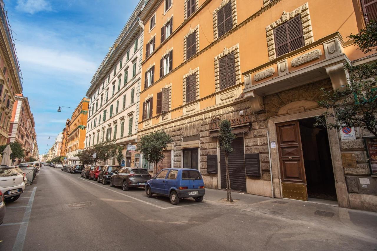 Residenza Regina Appartement Rome Buitenkant foto